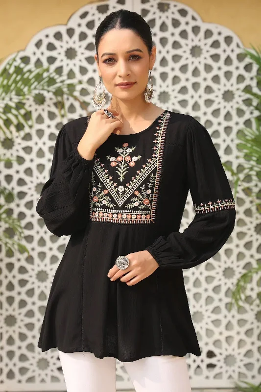 Juniper Women'S Black Rayon Crepe Solid With Embroidery Straight Tunic