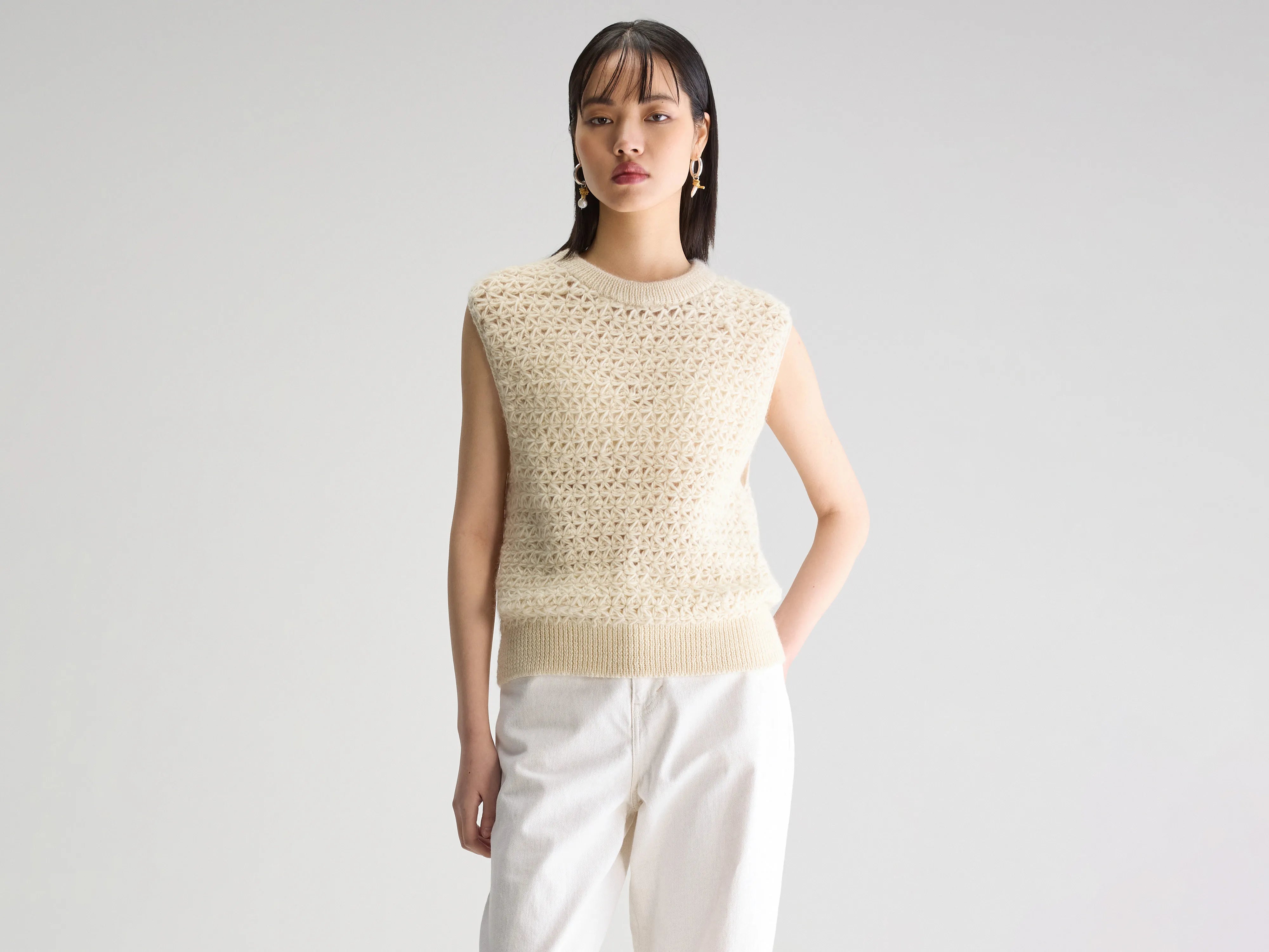 Moony knitted tank top (251 / W / TOFU)